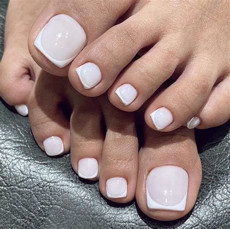 white toe nail designs